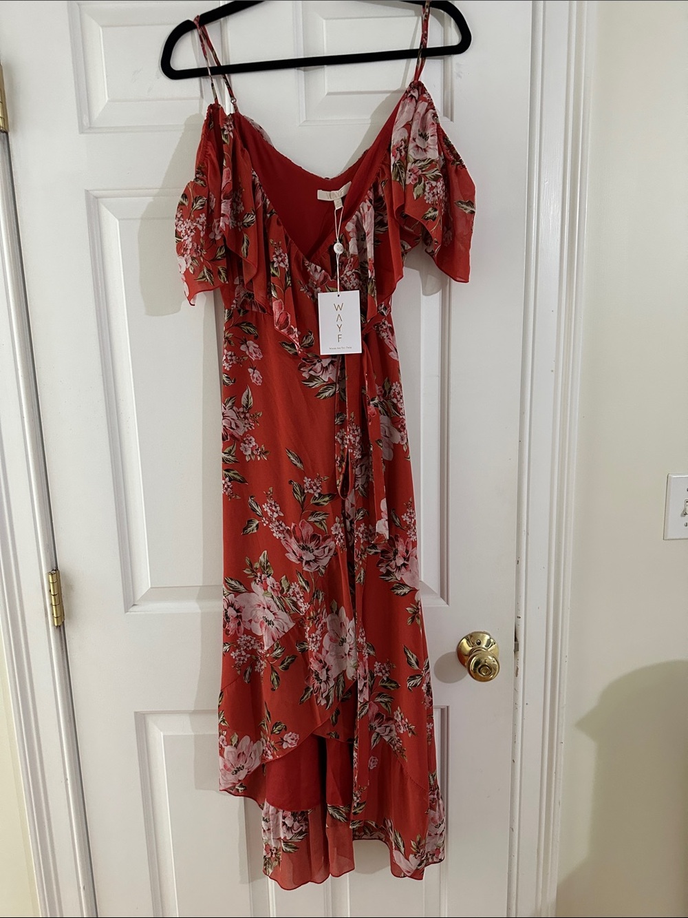 NWT Wayf Coral Red Floral High-Low Off-Shoulder Maxi Wrap Dress in size S
